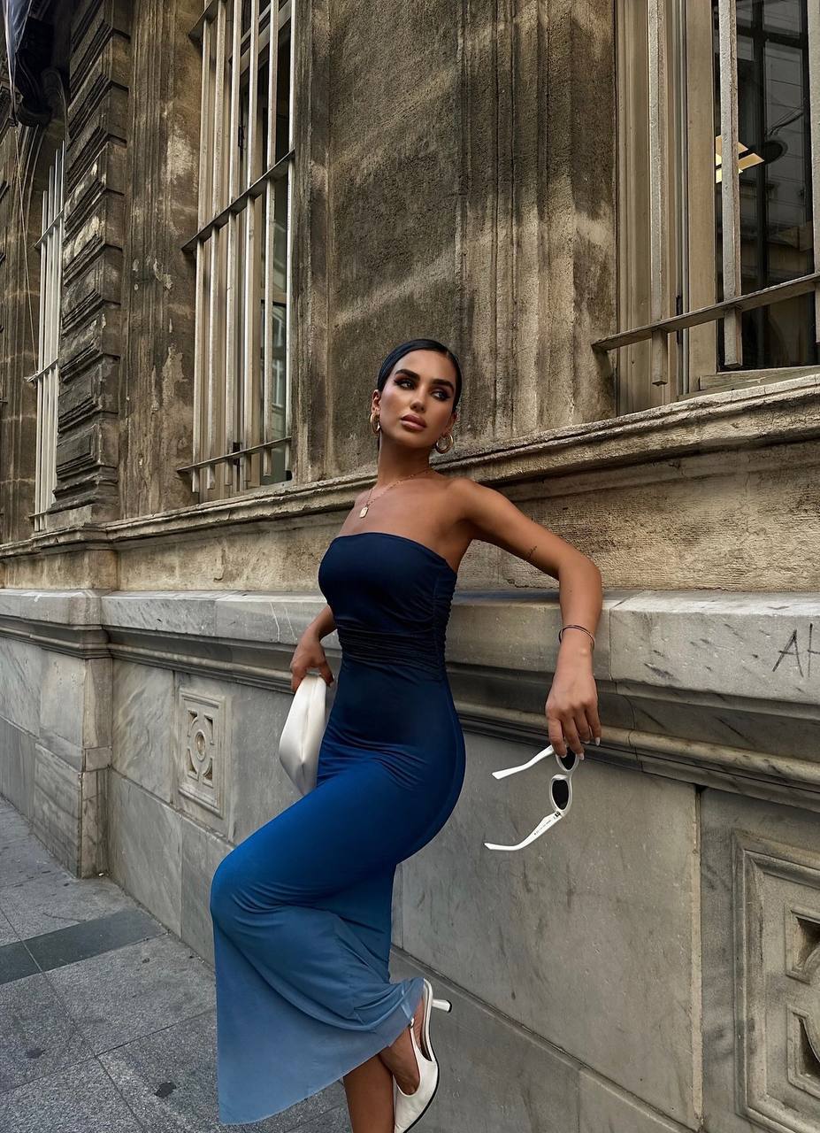 The Ombre Elegance Maxi Dress – 1102