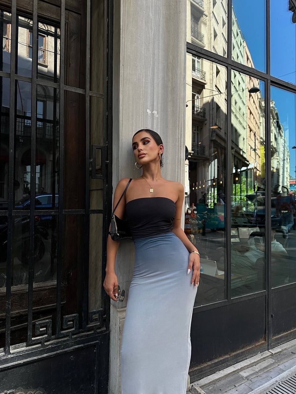 The Ombre Elegance Maxi Dress – 1102