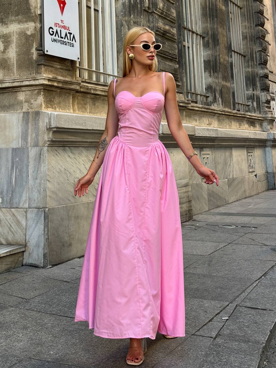 The Timeless Luxe Corset Maxi Dress – 1098