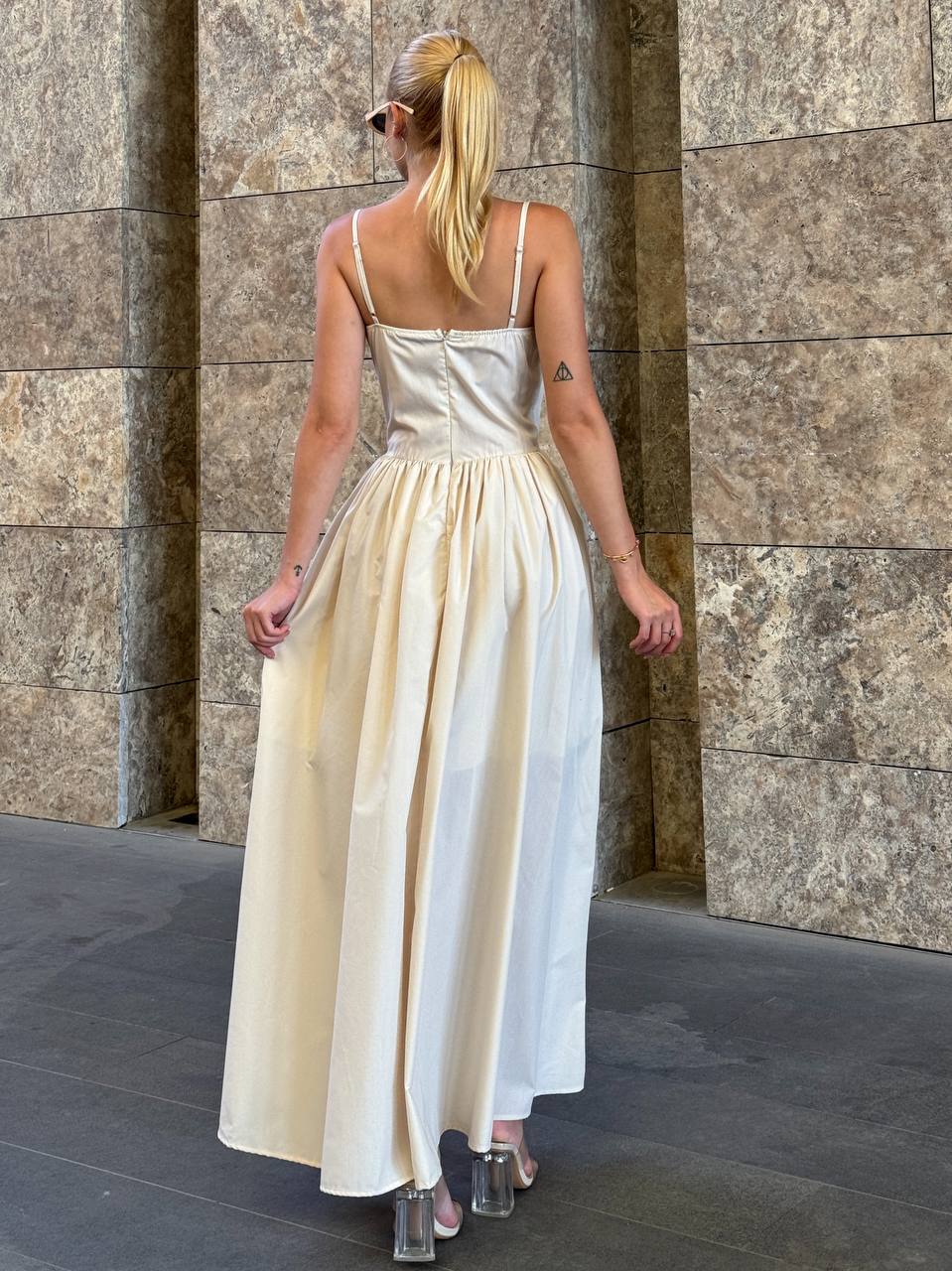 The Timeless Luxe Corset Maxi Dress – 1098