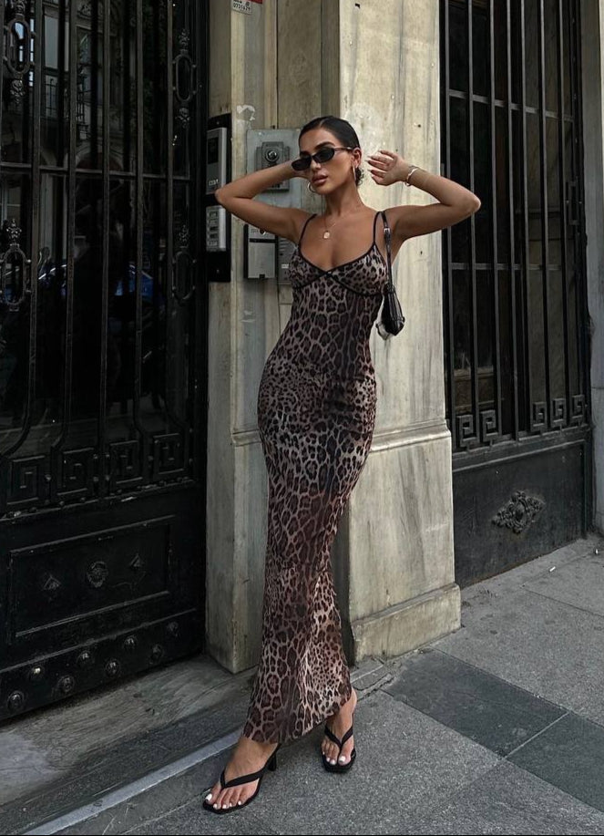 The Wild Elegance Leopard Print Maxi Dress – 1093