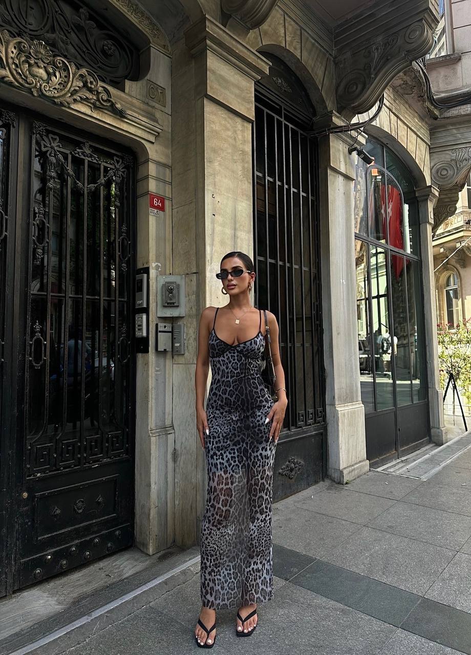 The Wild Elegance Leopard Print Maxi Dress – 1093