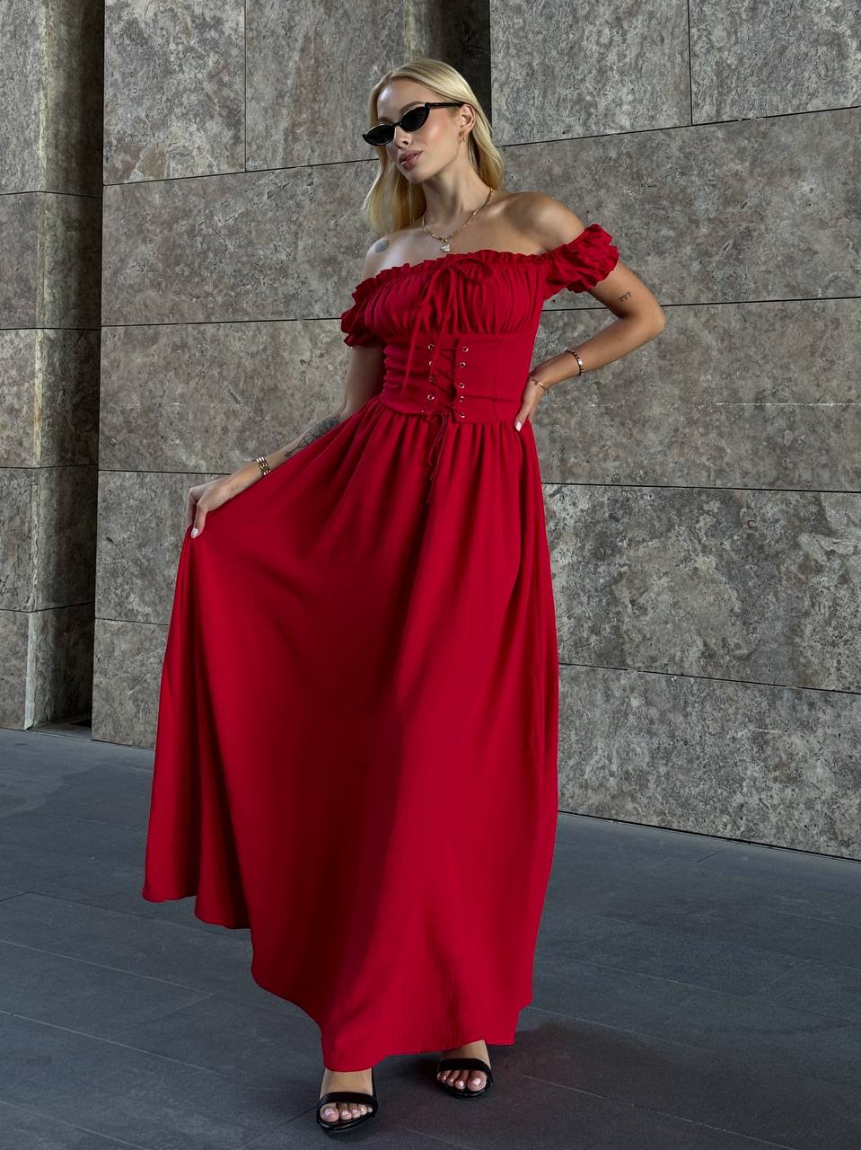 The Enchanted Elegance Off-Shoulder Maxi Dress – 1089