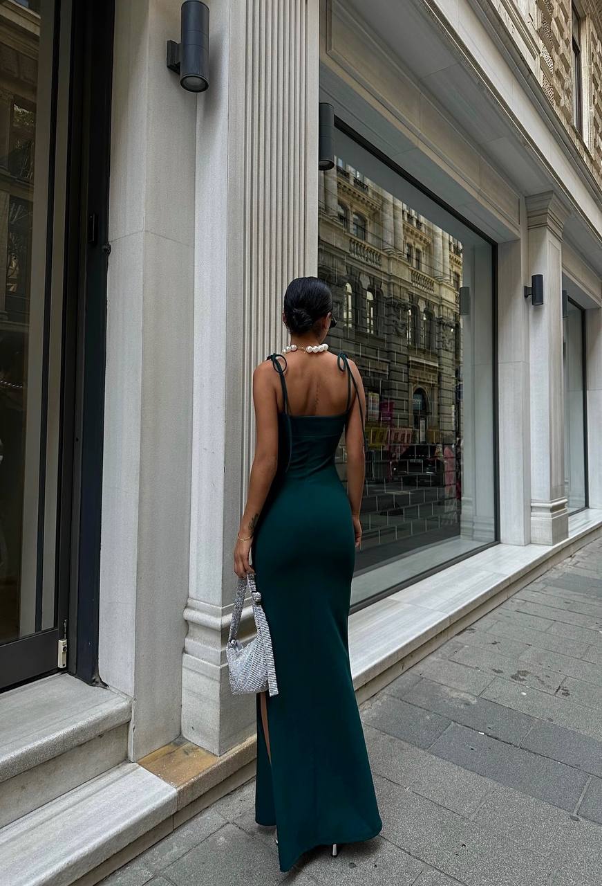 The Luxe Scallop Maxi Dress – 1083