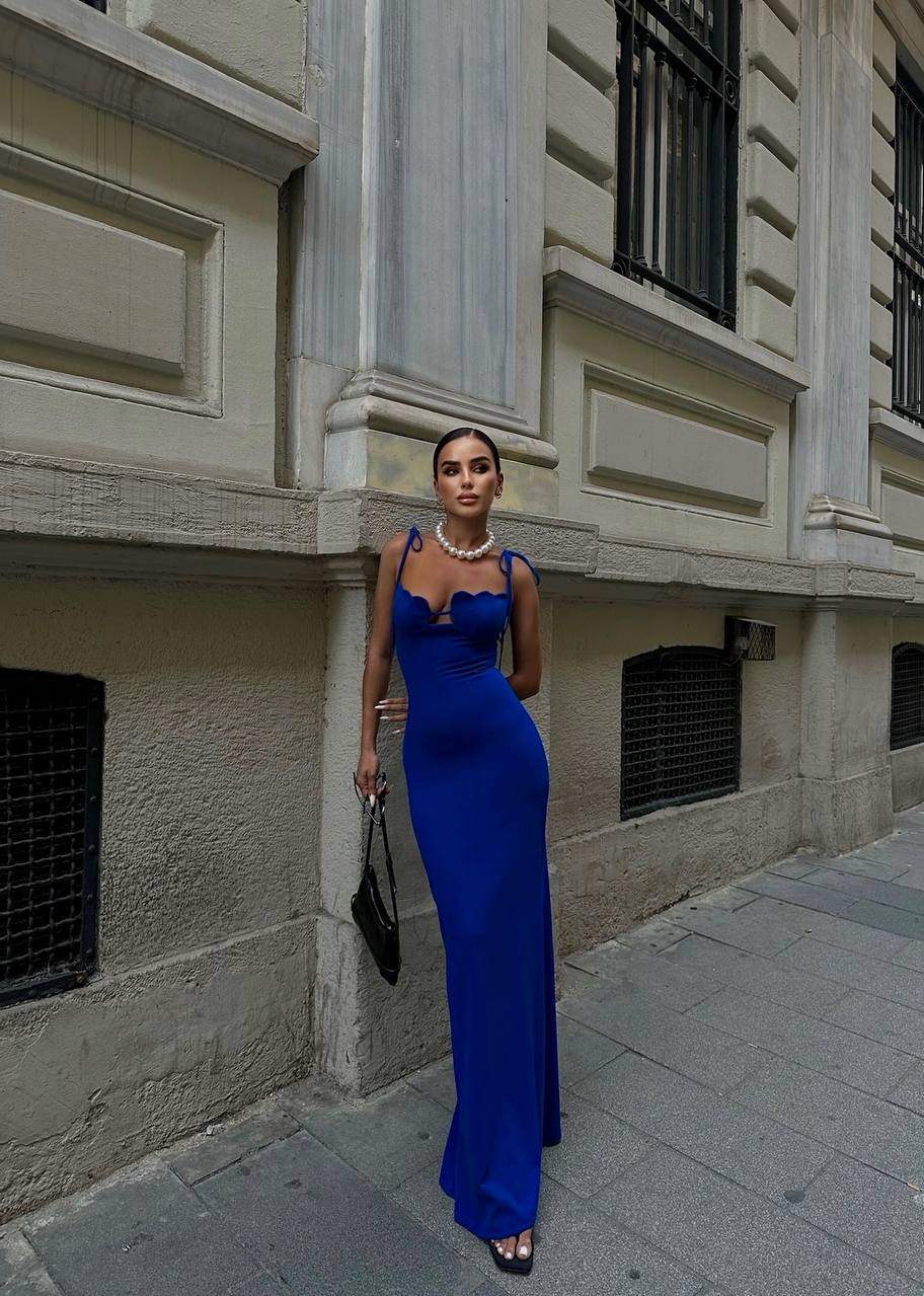 The Luxe Scallop Maxi Dress – 1083