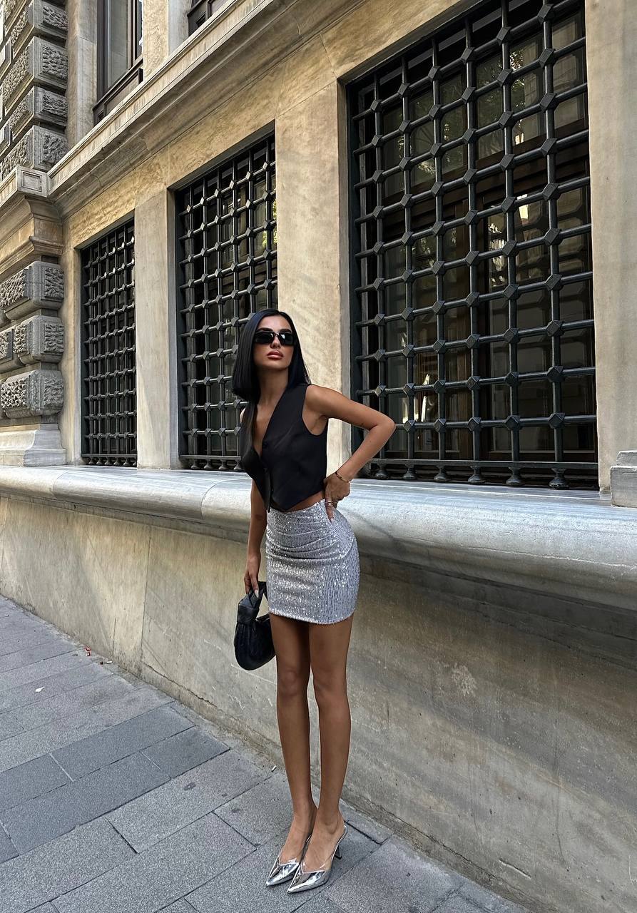 The Sparkle Sequin Mini Skirt – 1071