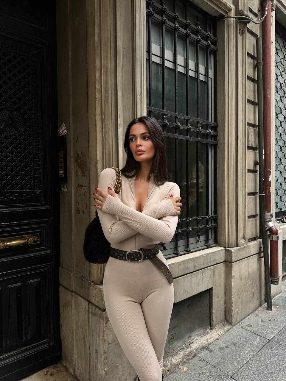 The Sleek Zip-Up Jumpsuit – 1074