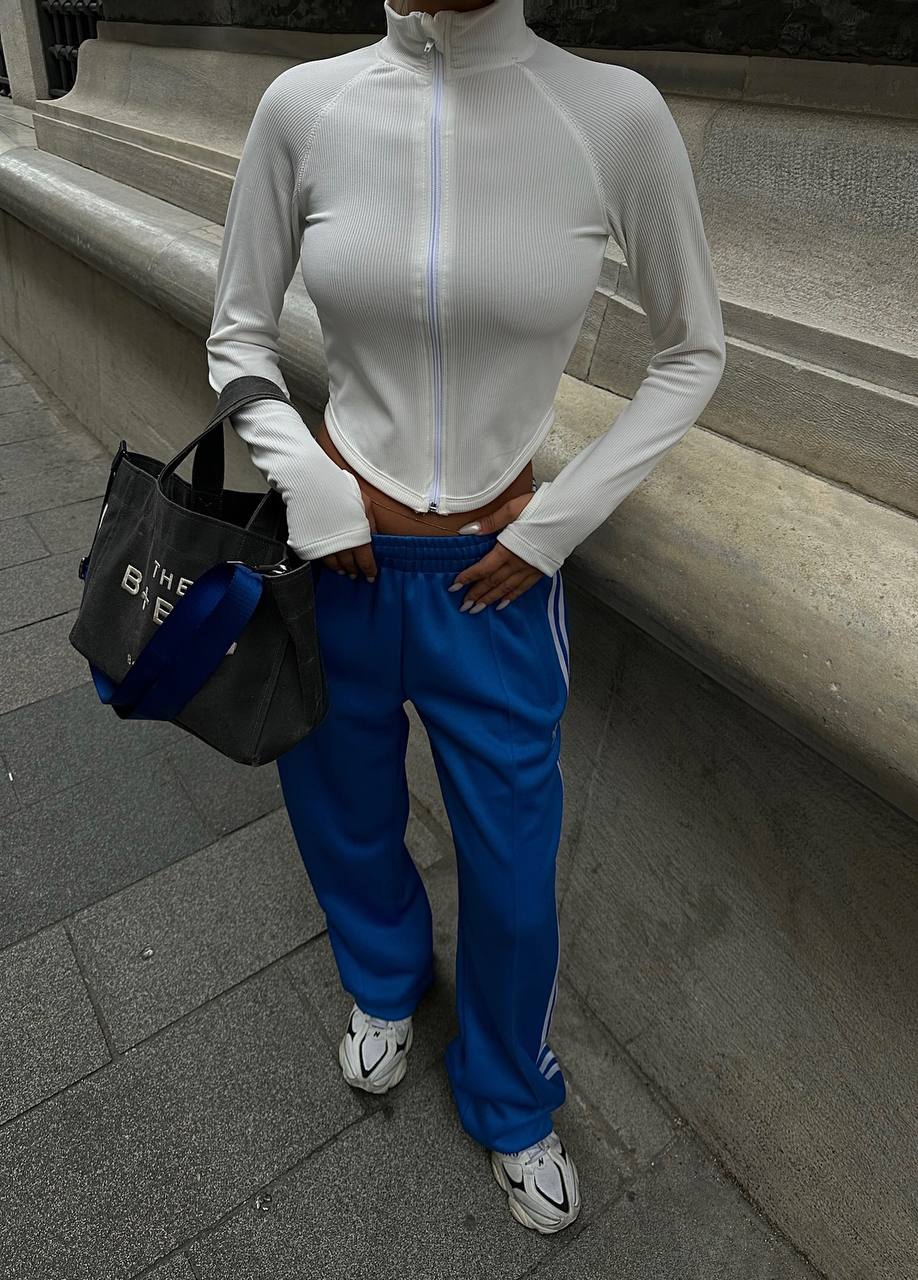 The Luxe Zip-Up Crop Top – 1049