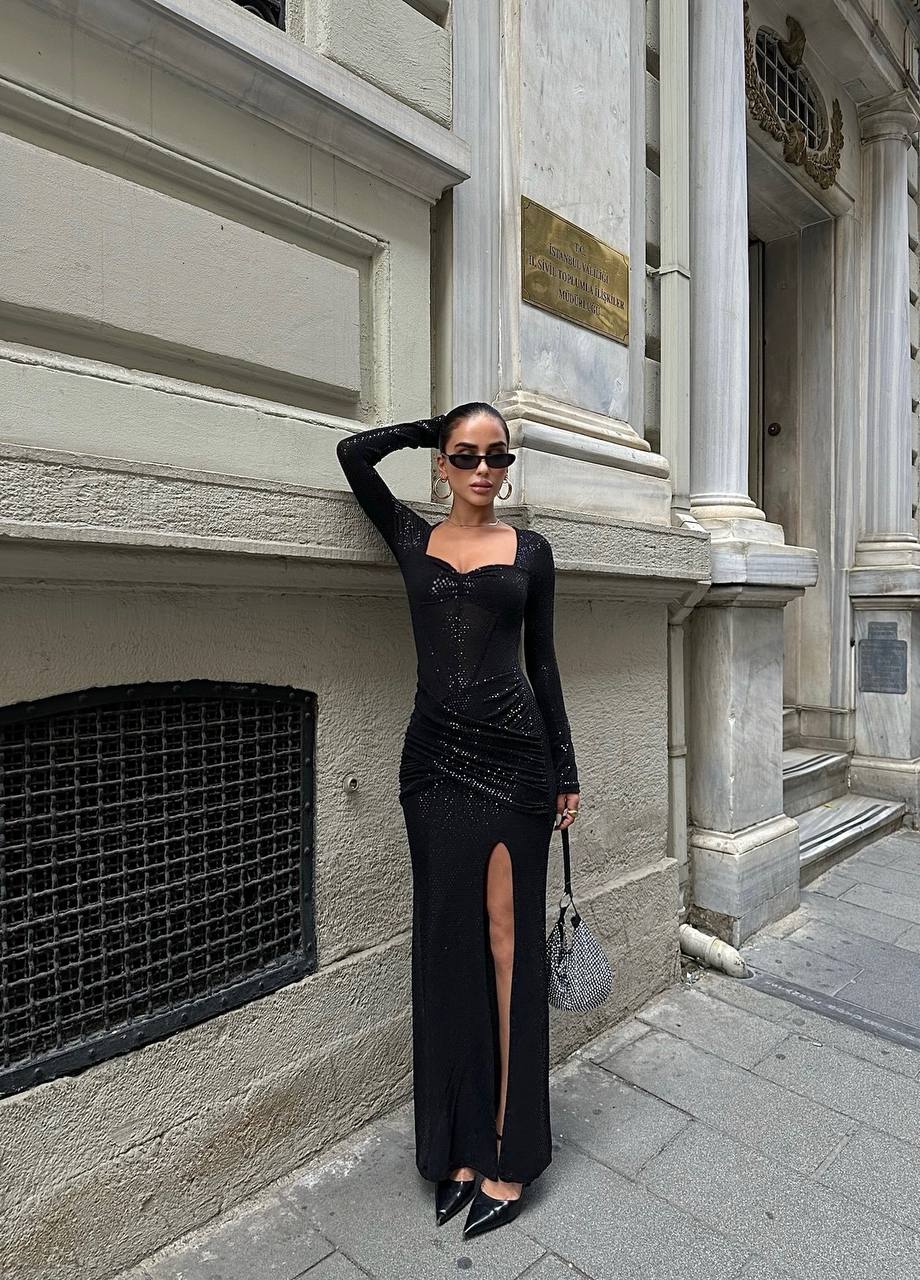 The Noir Glam Long Sleeve Maxi Dress – 1067