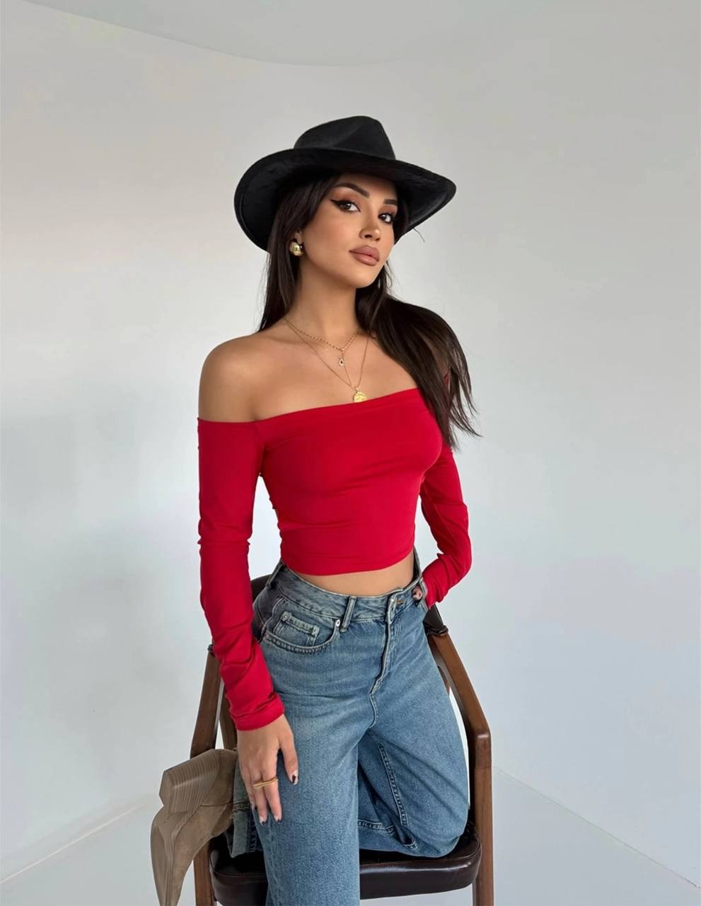 The Elegance Off-Shoulder Long Sleeve Crop Top - 1063