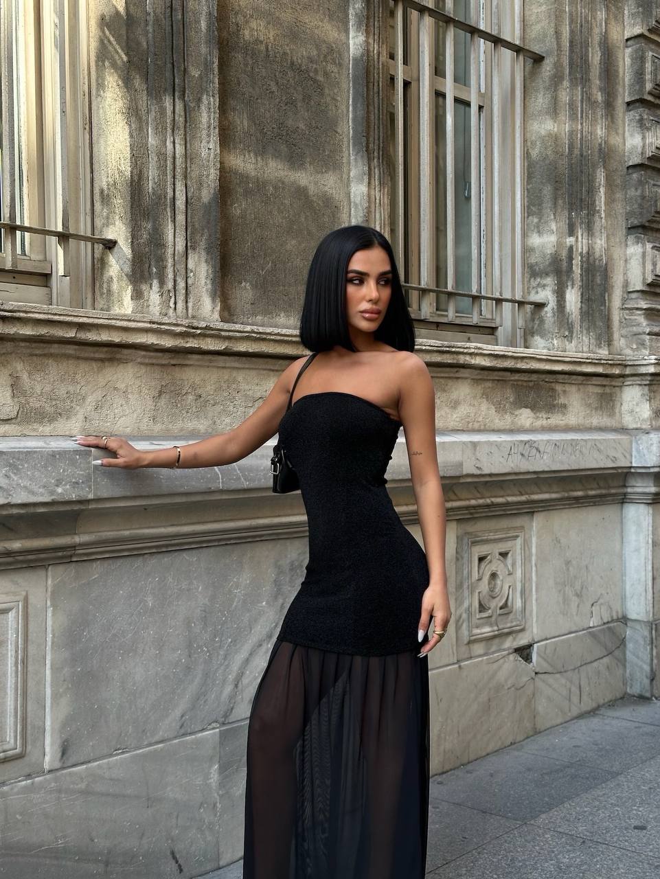 The Midnight Sheer Strapless Gown – 1060