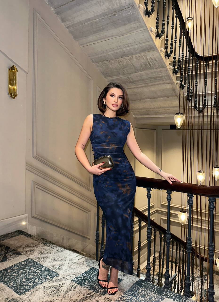 The Evelyn Tie-Dye Maxi Dress - 1011