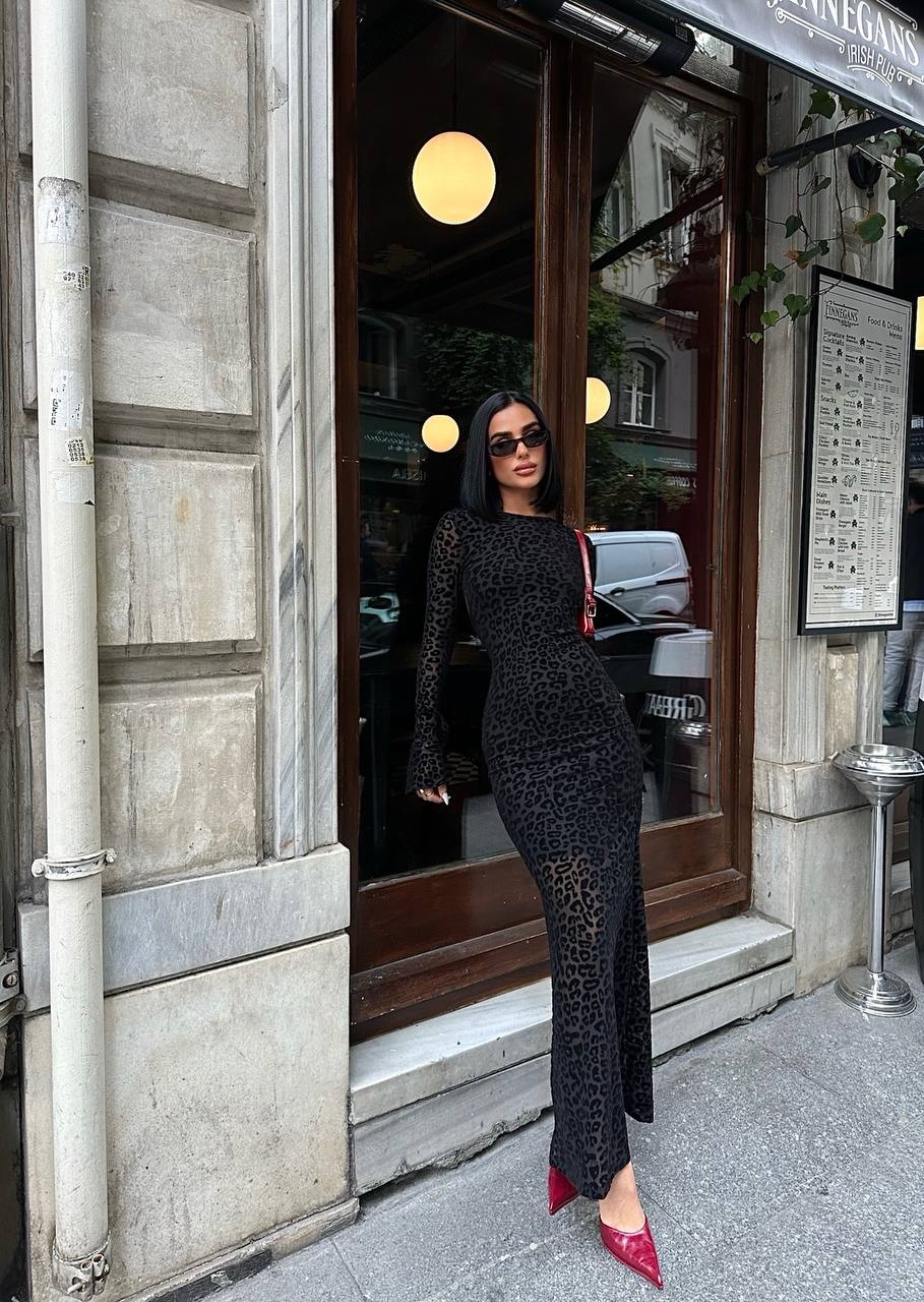 The Luxe Glamour Maxi Dress – 1008