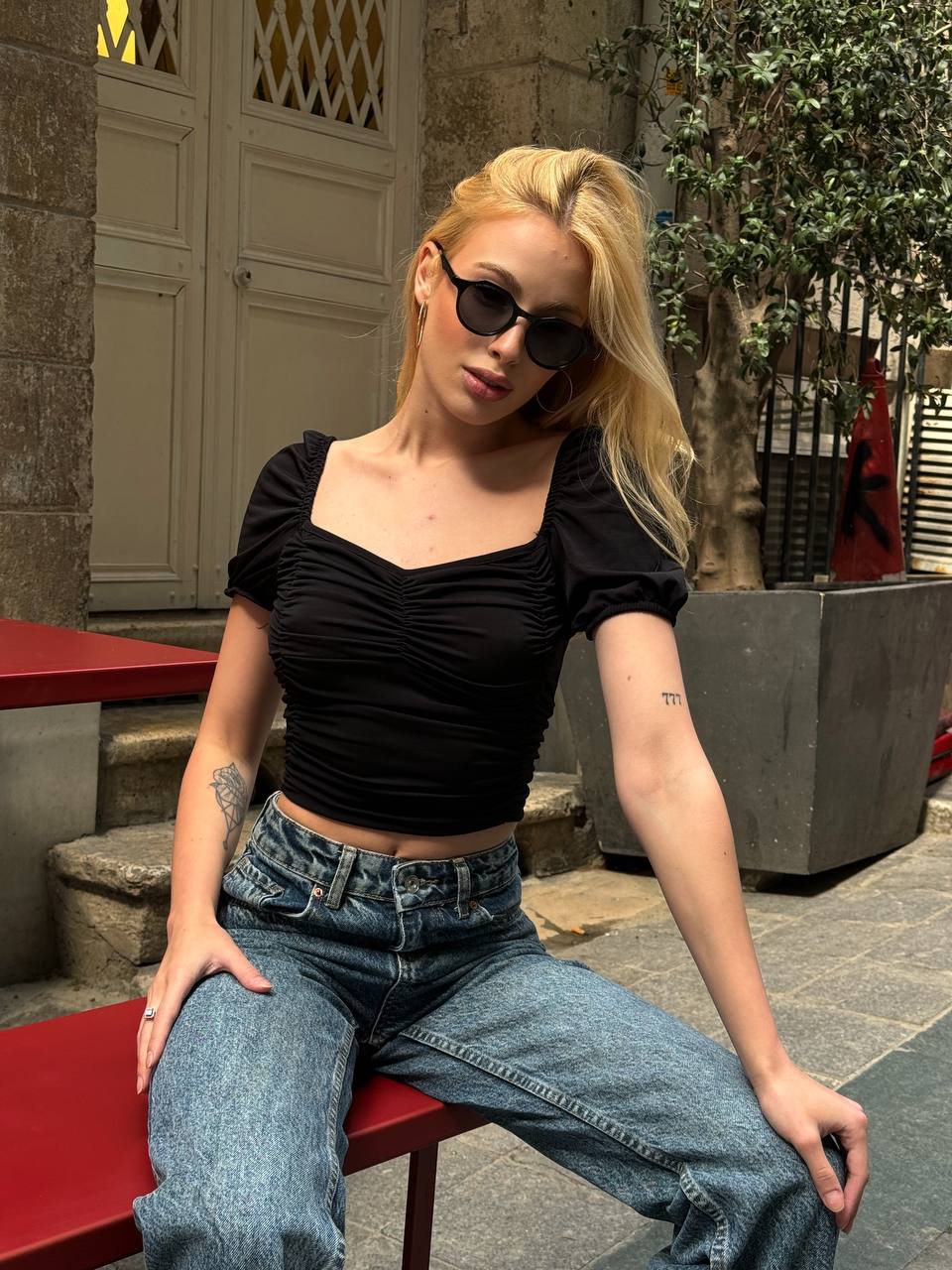 The Ruched Puff-Sleeve Crop Top – 1172