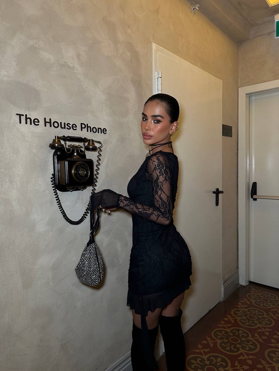 The Bella Lace Mini Dress – 1009