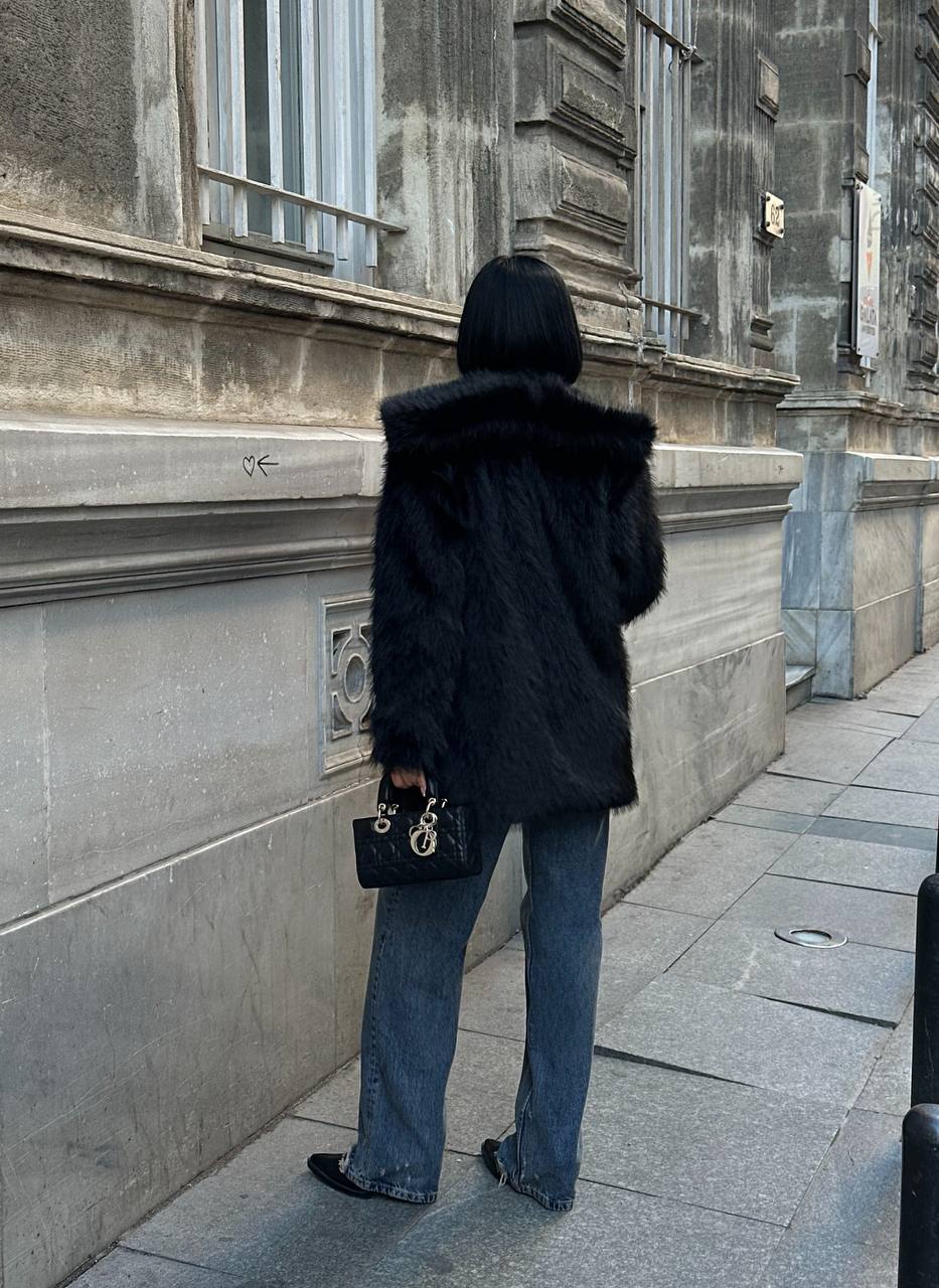 Urban Luxe Faux Fur Coat Oversized Plush Finish - 1260