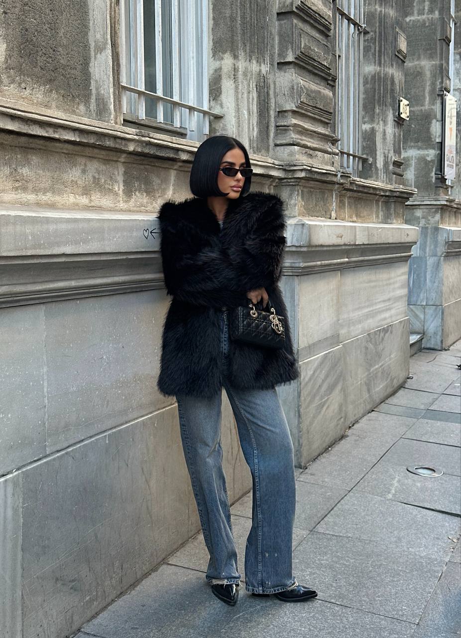 Urban Luxe Faux Fur Coat Oversized Plush Finish - 1260