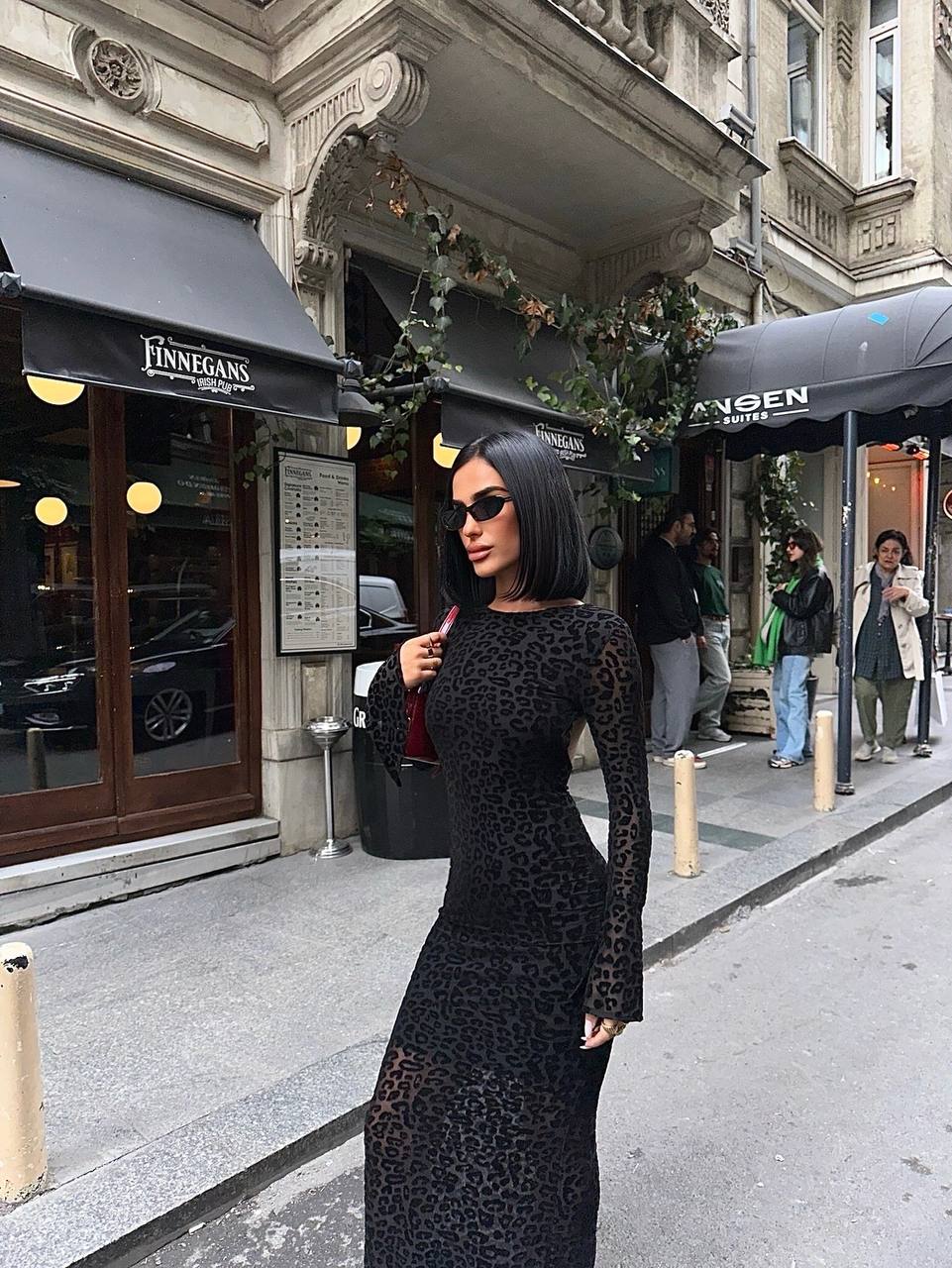 The Luxe Glamour Maxi Dress – 1008