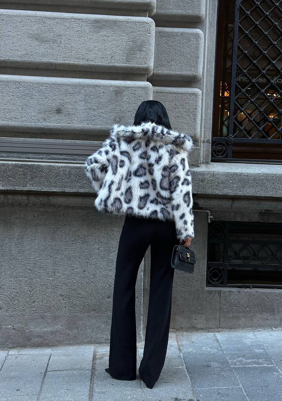 The Luxe Faux Fur Jacket - 1242