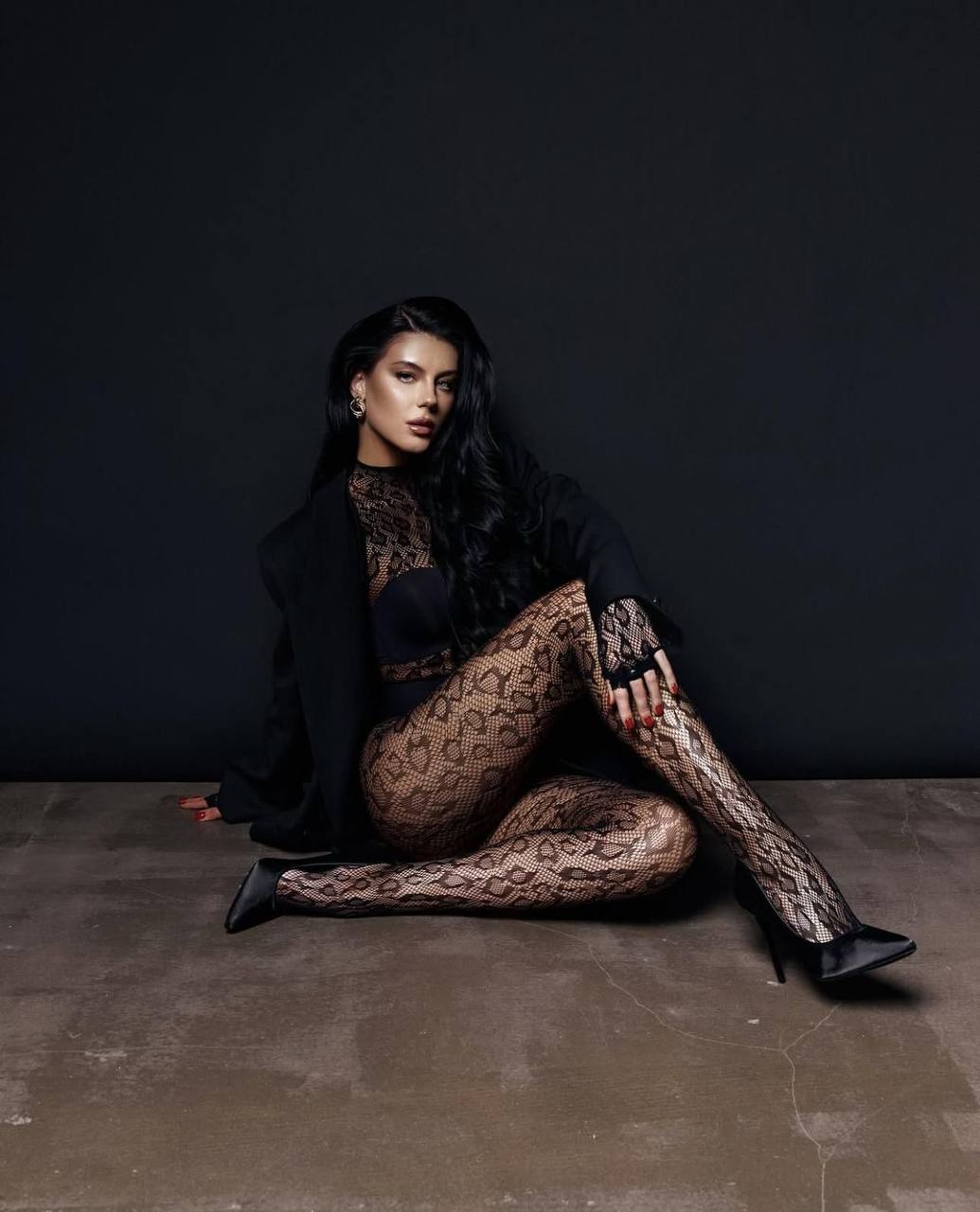 Noir Lace Illusion Full Bodysuit Bold Elegance - 1180