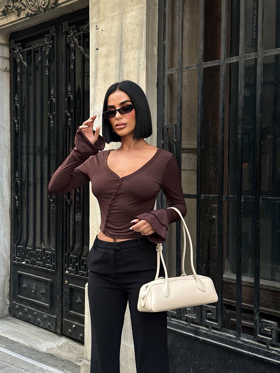 Elegant Curve Long Sleeve Top Fitted Ruched Detail 1270