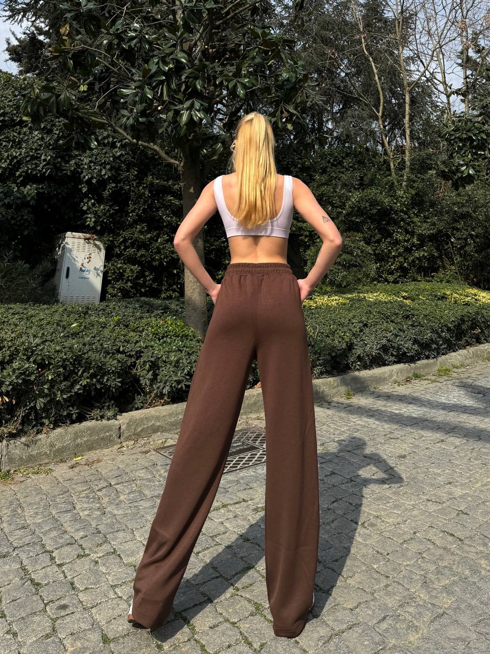 The Luxe Wide-Leg Sweatpants – 1125