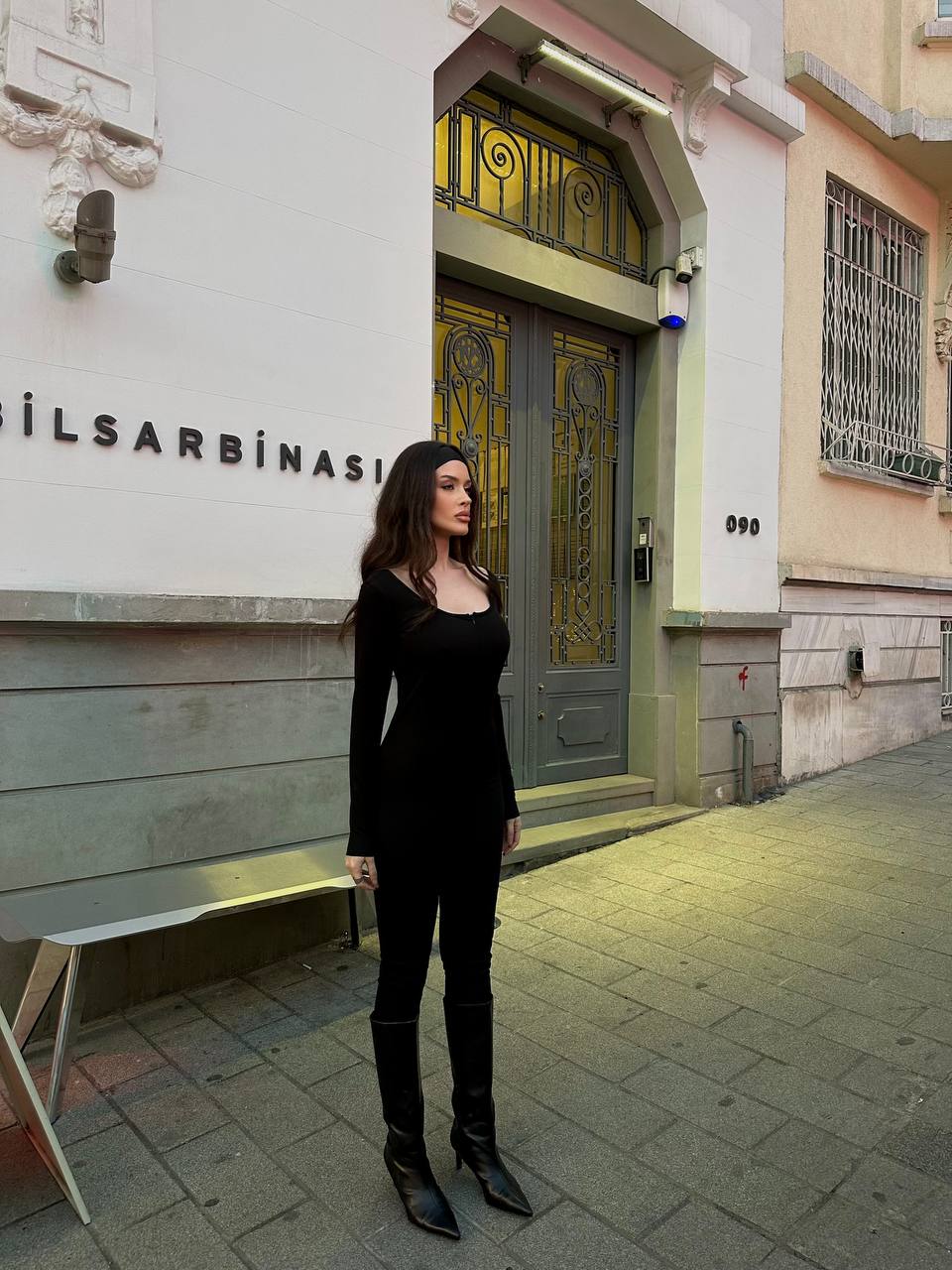 The Ribbed Luxe Jumpsuit - 1022