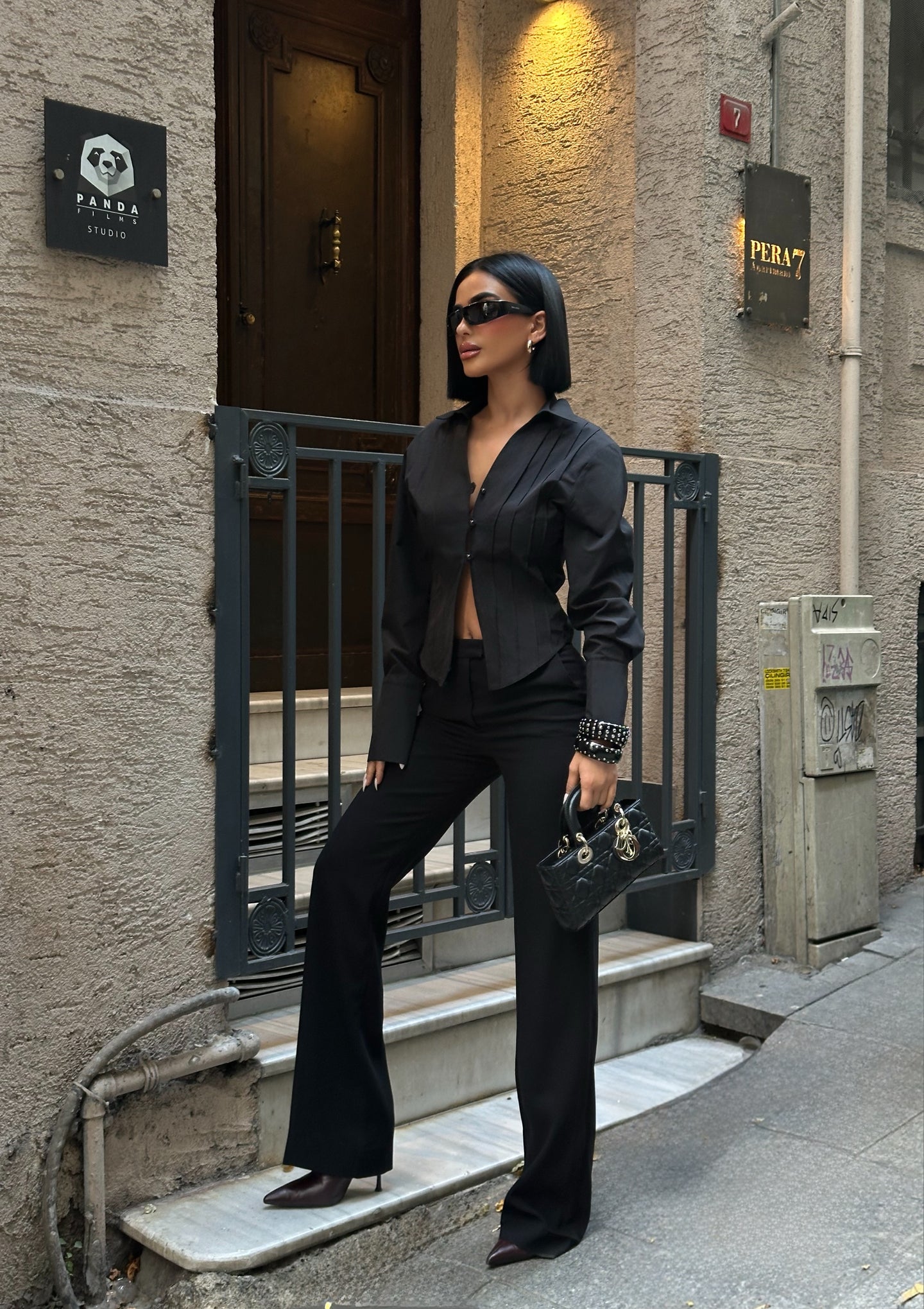 Sculpt Curve Button Shirt Tailored Waist Design 1265