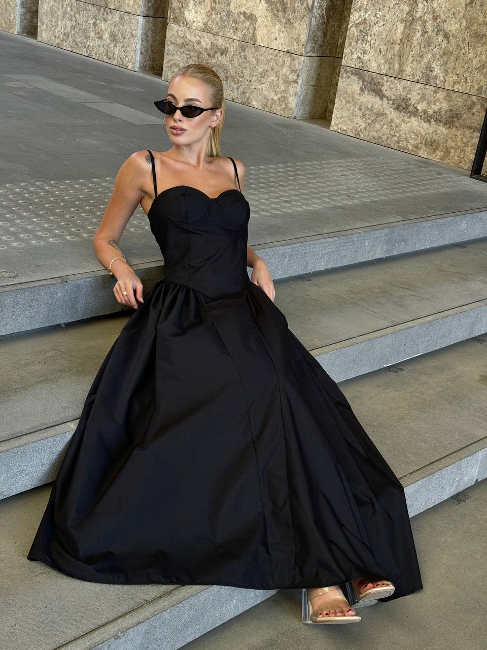 The Timeless Luxe Corset Maxi Dress – 1098