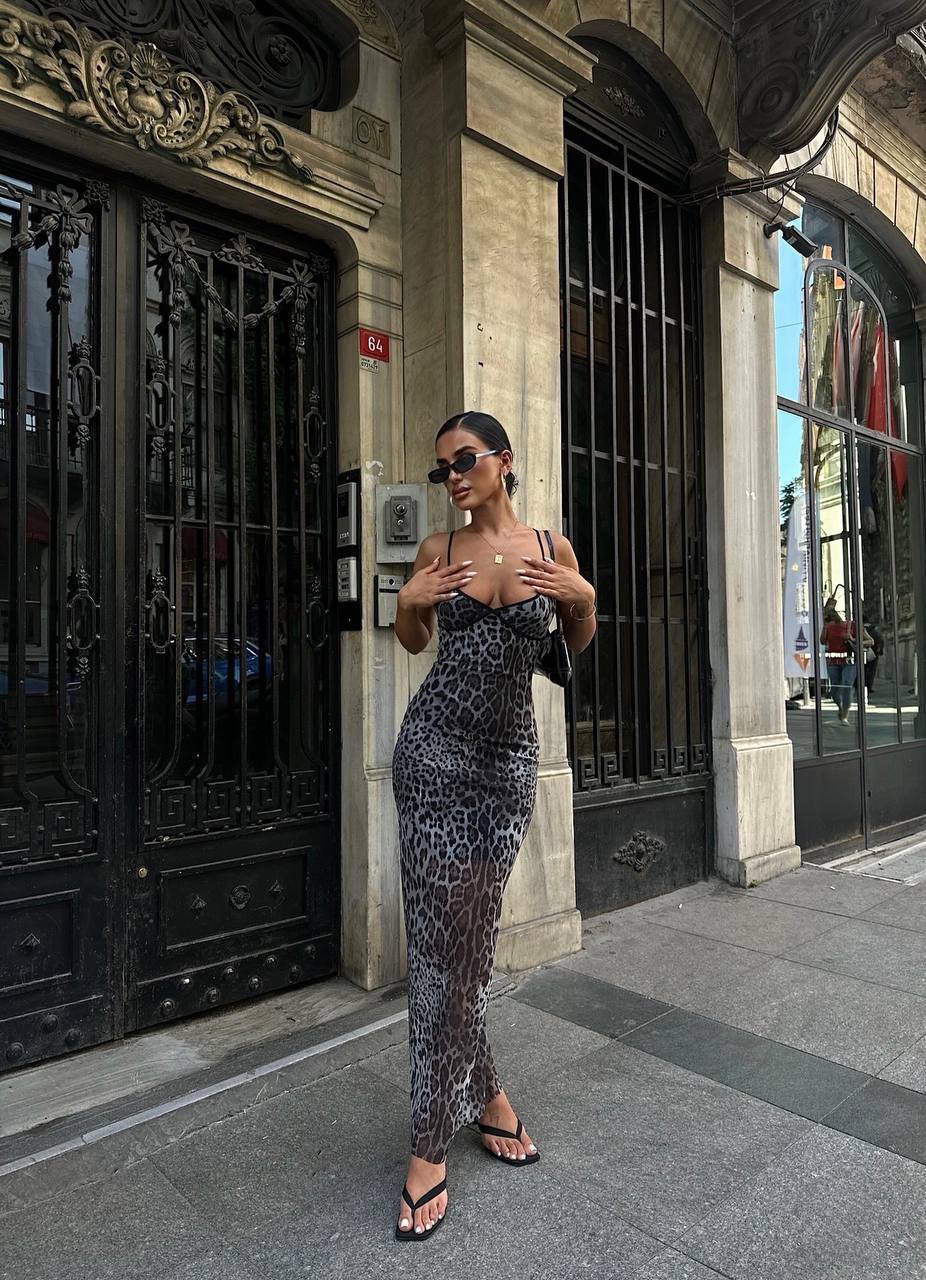 The Wild Elegance Leopard Print Maxi Dress – 1093