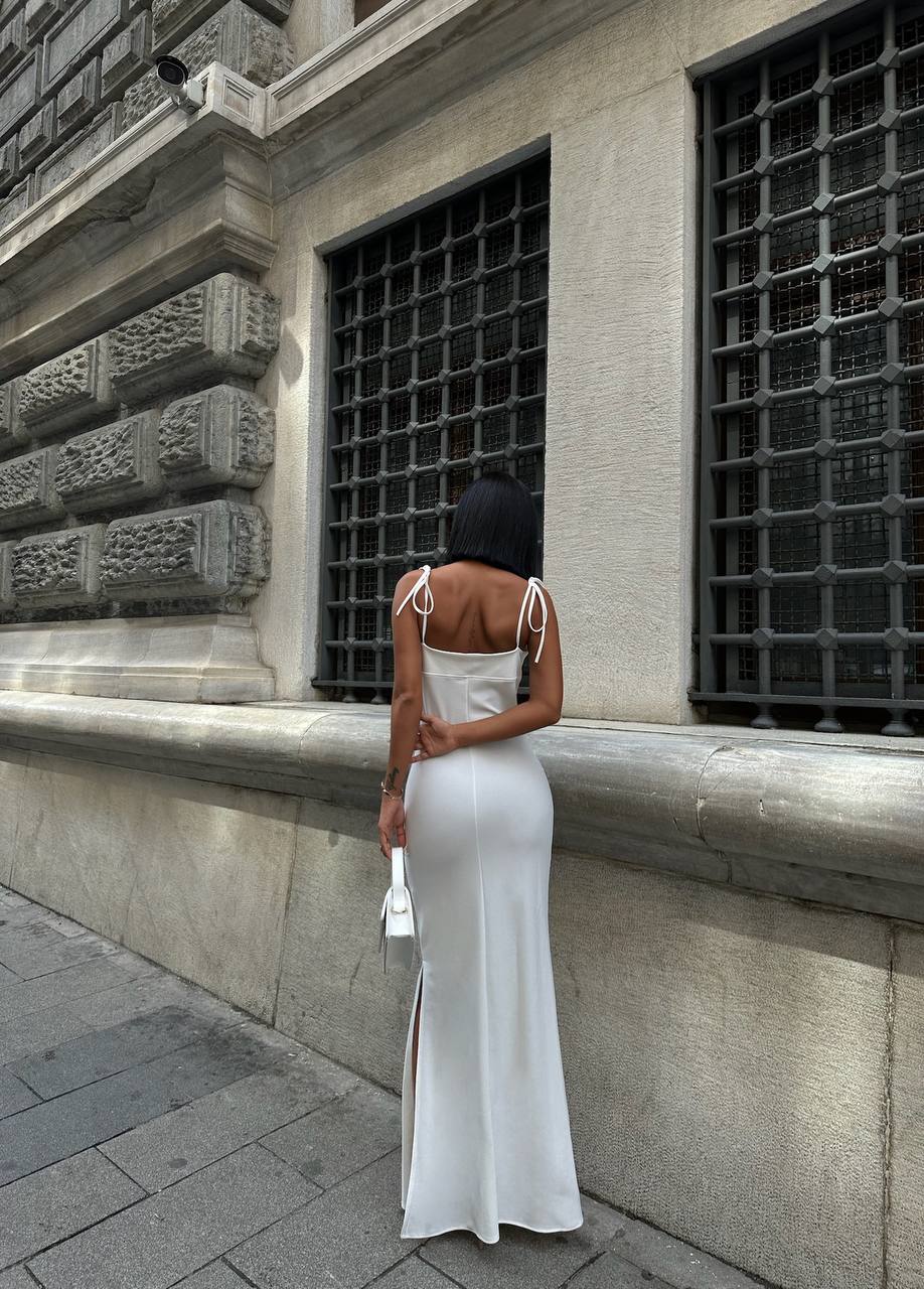 The Luxe Scallop Maxi Dress – 1083