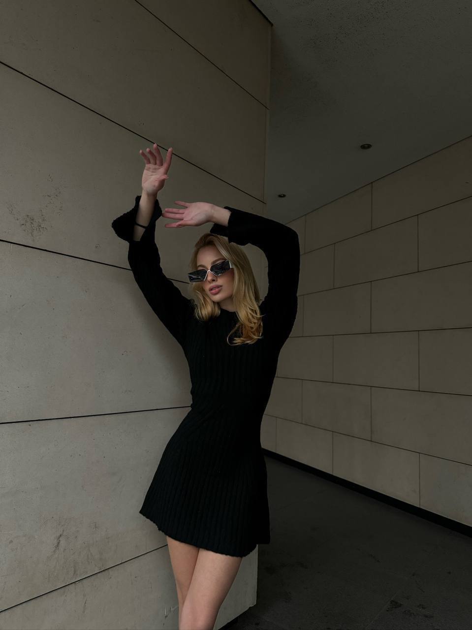 The Bella Ribbed Knit Mini Dress – 1070