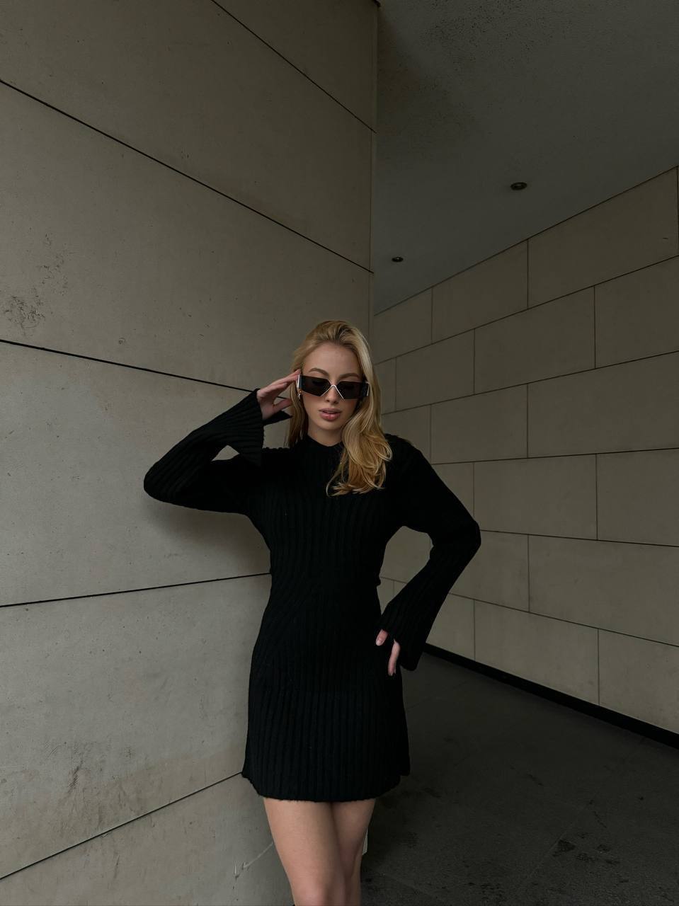 The Bella Ribbed Knit Mini Dress – 1070