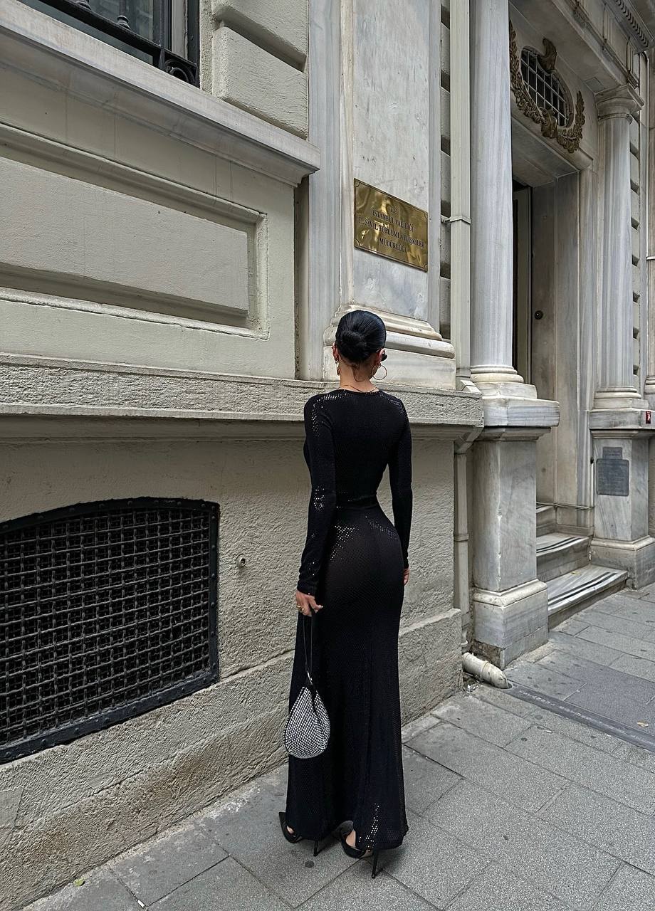 The Noir Glam Long Sleeve Maxi Dress – 1067