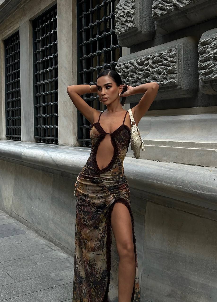 The Noir Allure Maxi Dress – 1044