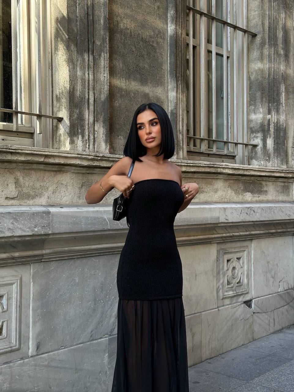 The Midnight Sheer Strapless Gown – 1060