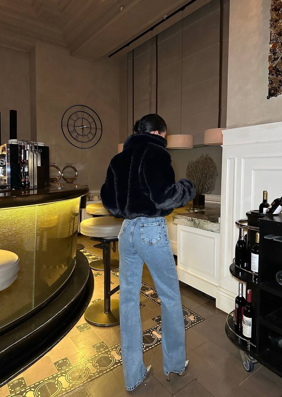 The Luxe Faux Cropped Jacket – 1037