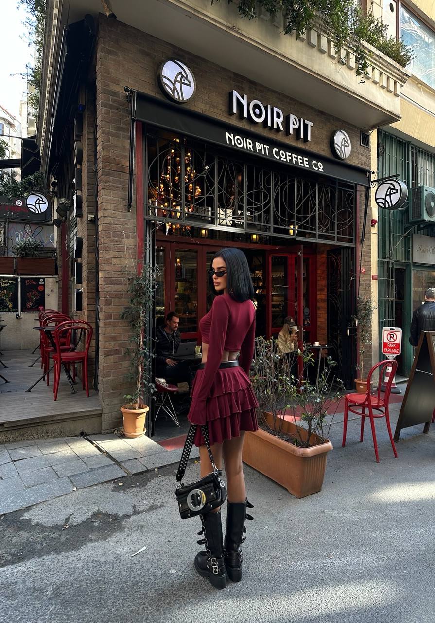 Noir Chic Ruffle Ensemble Outfits (Two-Piece Set) - 1032