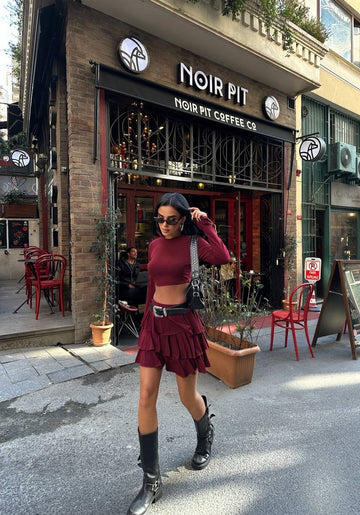 Noir Chic Ruffle Ensemble Outfits (Two-Piece Set) - 1032