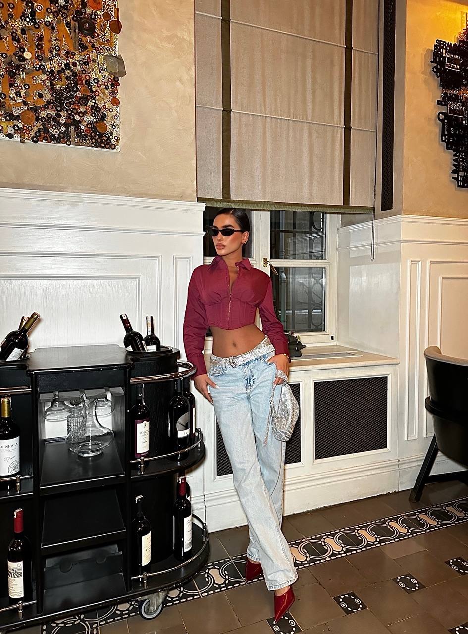 The Sophia Statement Shirt – 1005