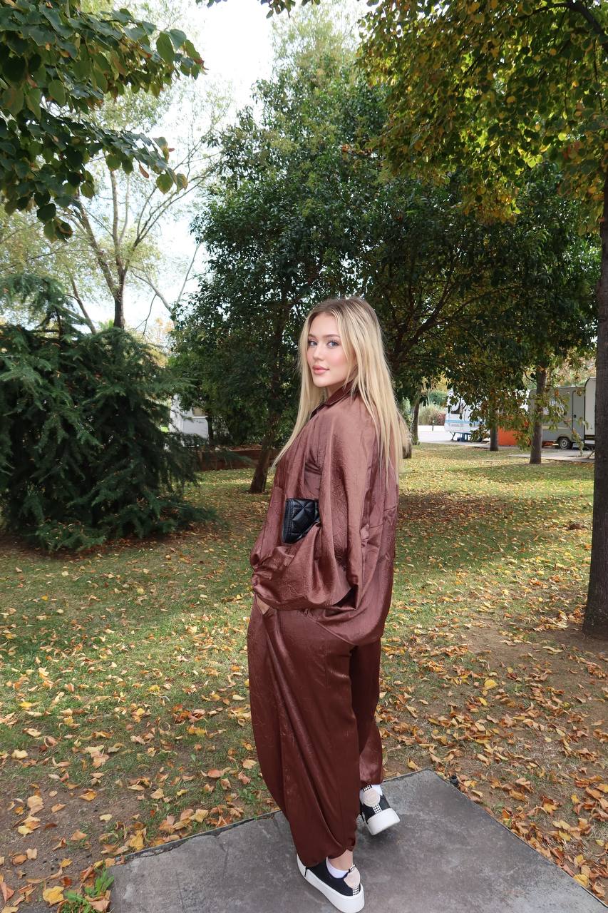 Urban Luxe Two-Piece Set Oversized Satin Finish 1261