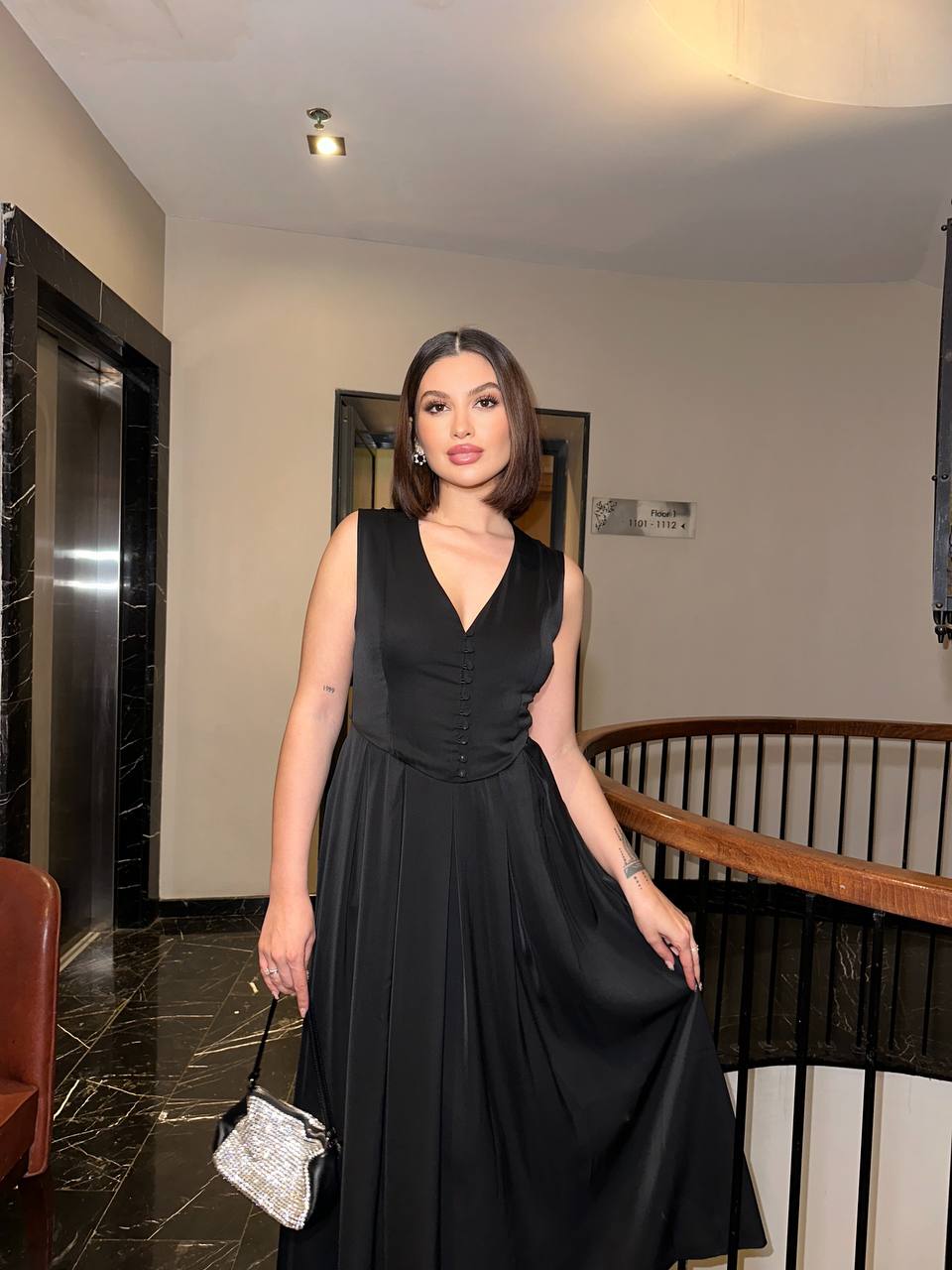 The Classic Button-Up A-Line Dress – 1162