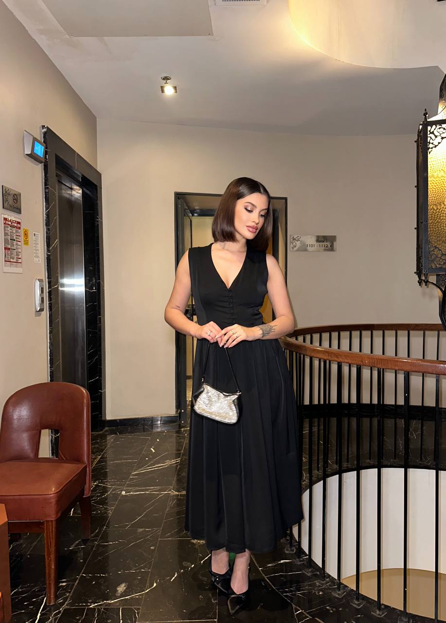 The Classic Button-Up A-Line Dress – 1162