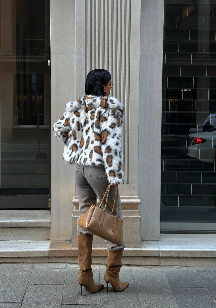 The Luxe Faux Fur Jacket - 1242