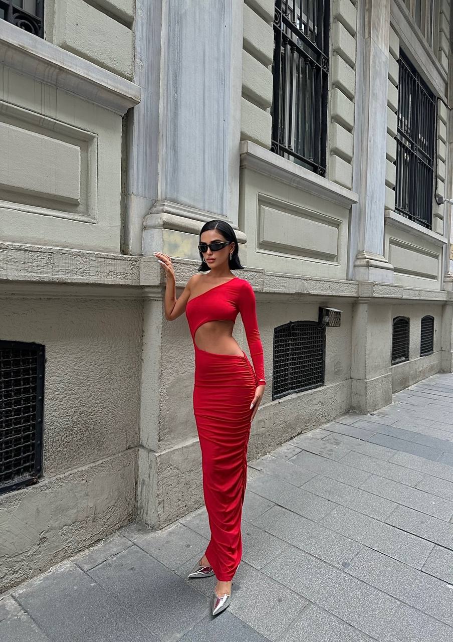 The Chic One-Shoulder Cutout Maxi Dress – 1077