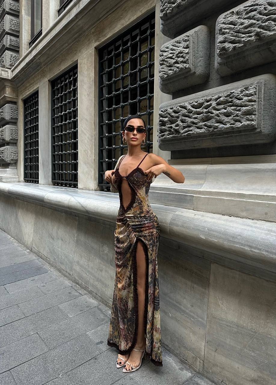 The Noir Allure Maxi Dress – 1044