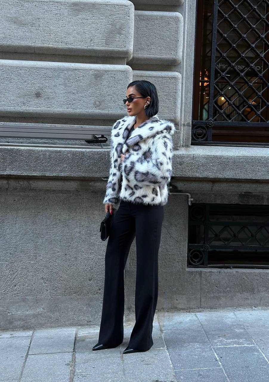 The Luxe Faux Fur Jacket - 1242