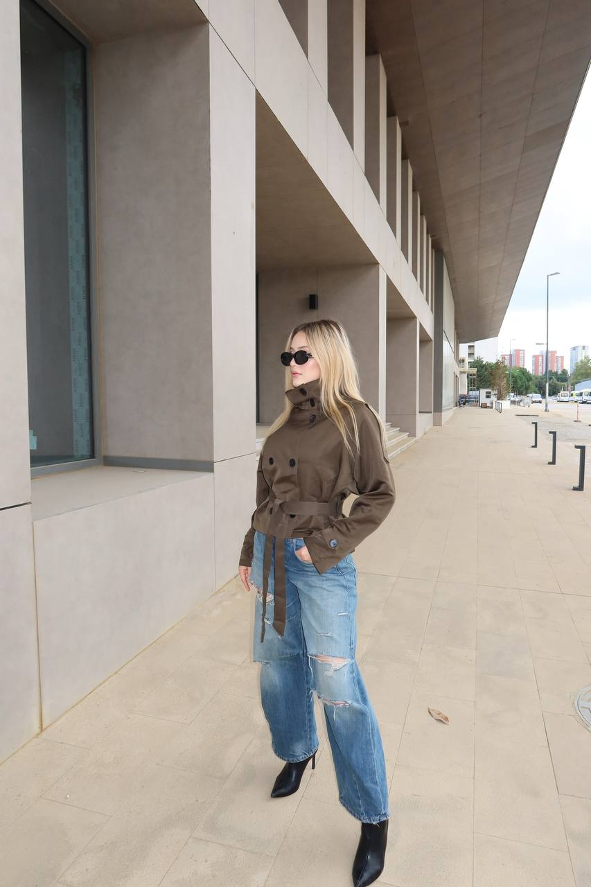 High-Collar City Trench – Short Belted Edition – 1254