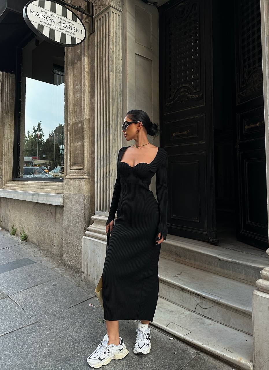 The Ribbed Elegance Midi Dress – 1143