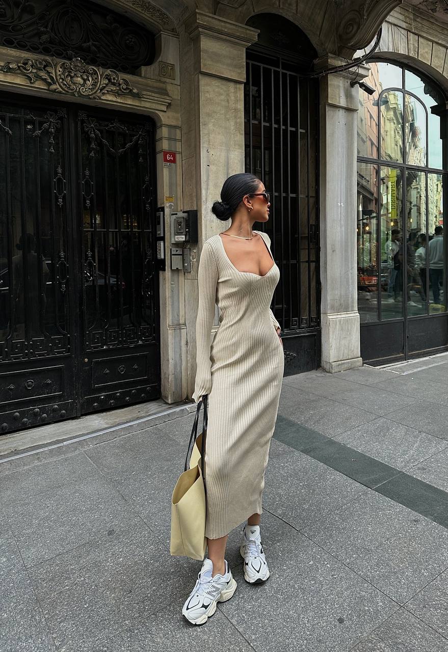 The Ribbed Elegance Midi Dress – 1143